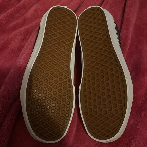 Vans - Picture 4 of 4